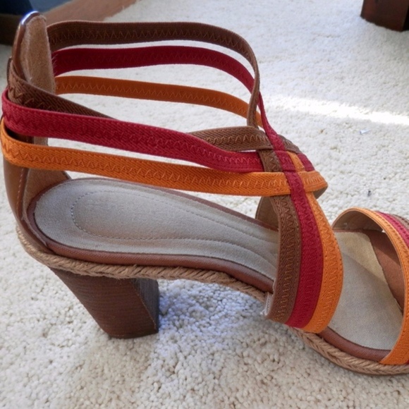 NIB Naturalizer Divine Tan, Red, Orange High Heels - Picture 4 of 7
